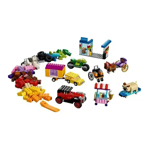 LEGO Classic Bricks on a Roll 10715