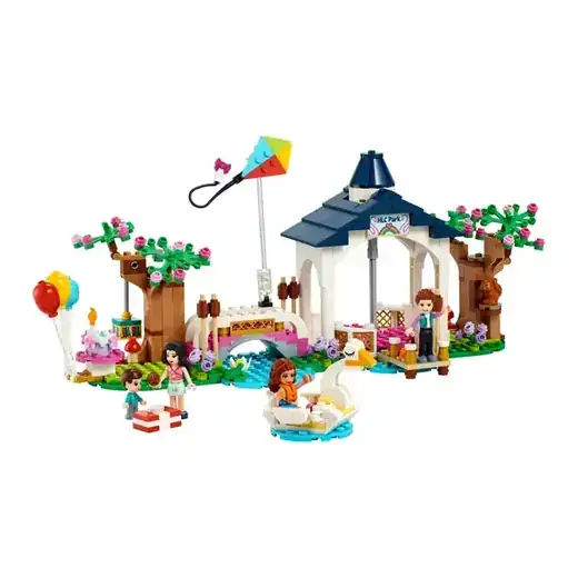 LEGO Friends Heartlake City Park 41447